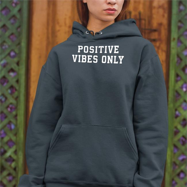 Robert Saleh Wearing Positive Vibes Only Shirt