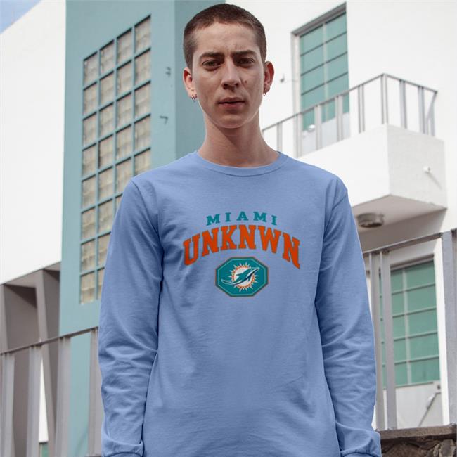 Jaylen Waddle Wearing Miami Unknwn Tee Shirt