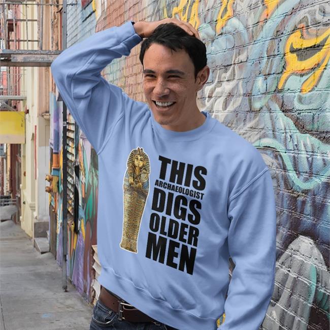 King Tut's Tomb This Archaeologist Digs Older Men Shirt Rabia O'chaudry