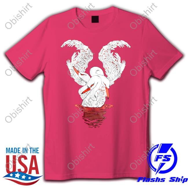 39Daph Swan Black Tee Shirt