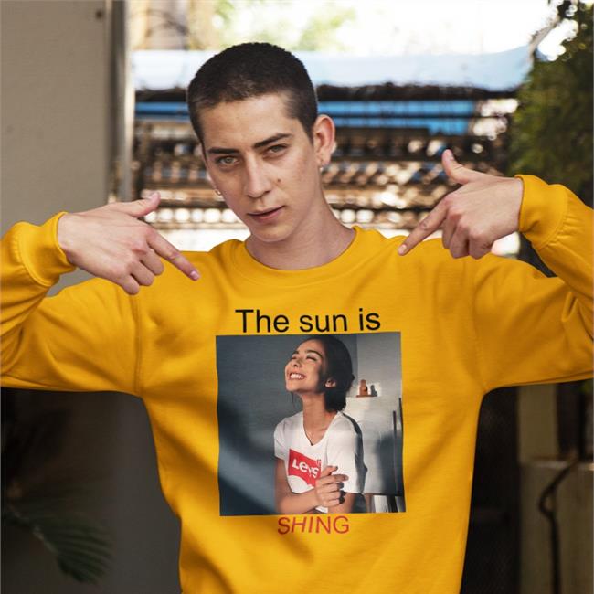 The Sun Is Shing Tee