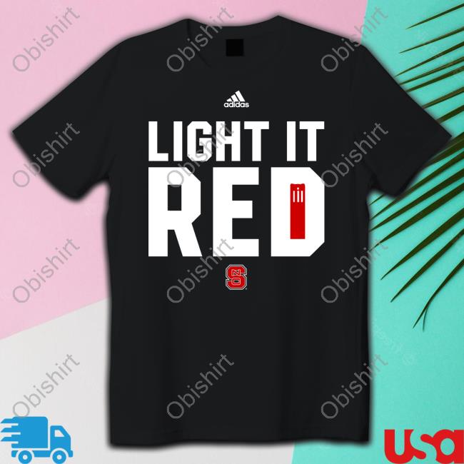 Dave Doeren Wearing Light It Red T Shirts North Carolina State